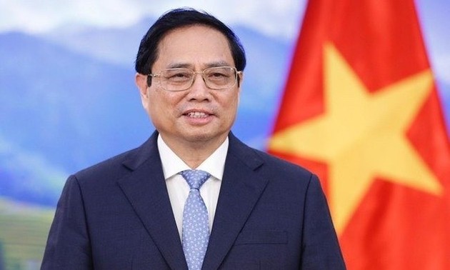Премьер-министр Фам Минь Тинь провёл диалог с молодёжью