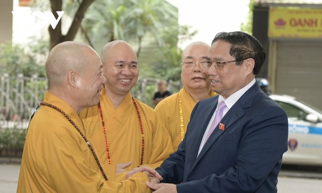 Премьер-министр Фам Минь Чинь принял участие в праздновании Великого буддийского праздника – 2024 