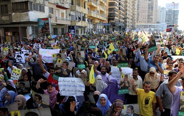 Egypt disperses pro-Brotherhood protests in Giza and Helwan