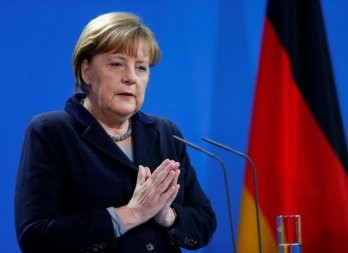 German Chancellor: migrant crisis needs to be resolved promptly 