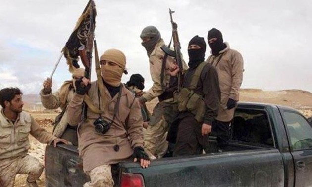 Al-Qaeda in Syria executes 14 government soldiers