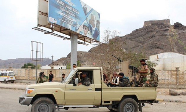 Yemeni separatists seize government