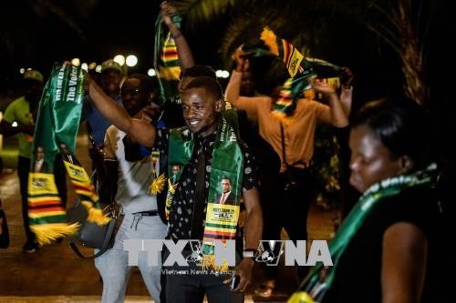 Mnangagwa wins Zimbabwe election