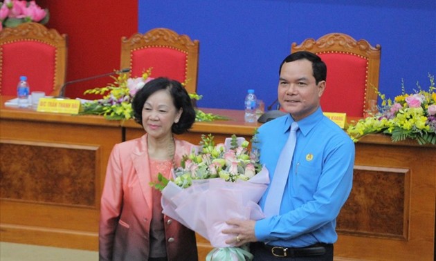 Nguyen Dinh Khang elected as new Trade Union head