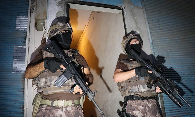 Turkey detains 17 foreign IS-linked suspects in Ankara