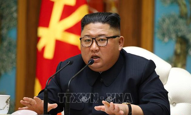 Kim Jong-un hosts military meeting