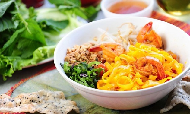 Tạp chí Anh gợi ý 9 món ăn phải thử khi đến Việt Nam