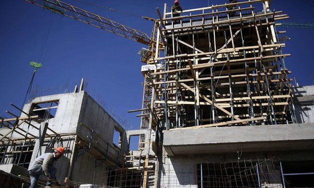 Israel pushes plans to build1000 new houses
