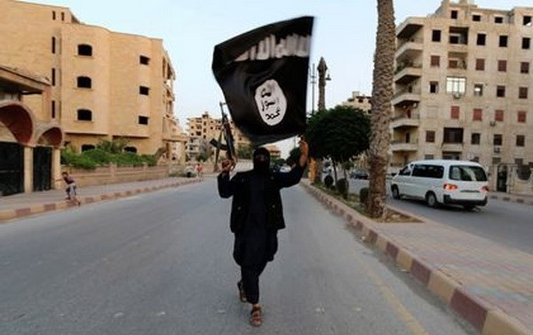 Canadian police arrest 10 youths suspected of trying to join IS