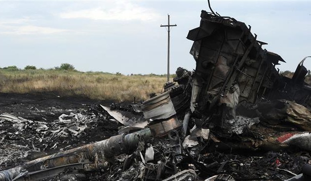 MH17 plane shot down by Ukraine missile