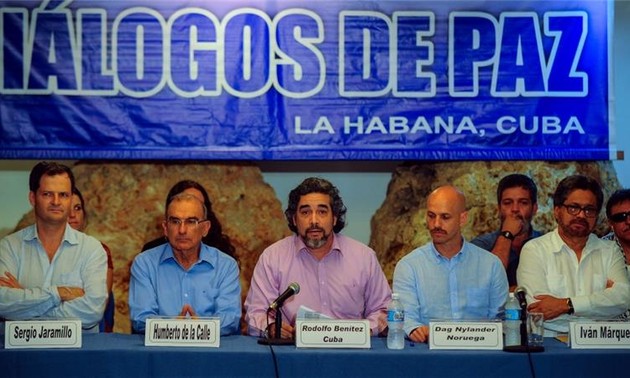 Colombia and FARC rebels agree to form truth commission
