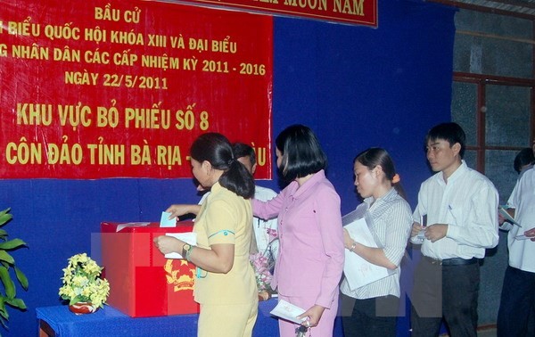 Sub-committee for Information and Communications of Vietnam’s National Election Council meets