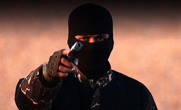 IS threatens attack on Britain in new execution video