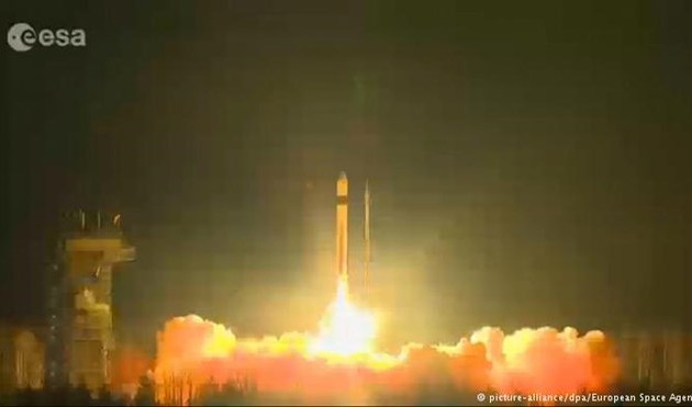 EU launches first ocean observing satellite 