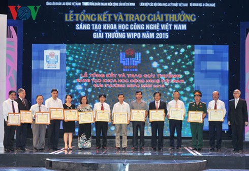 Outstanding scientists and scientific research awarded