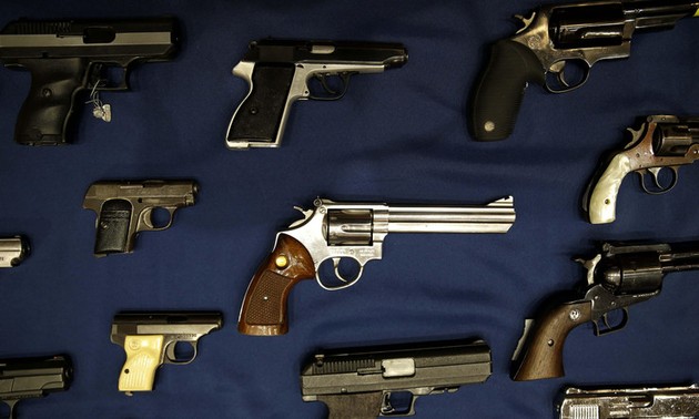 White House urges congress restore weapon sale ban