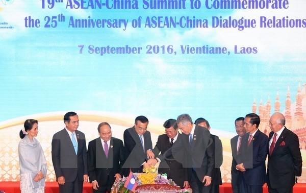 ASEAN leaders reiterates deep concern about East Sea situation