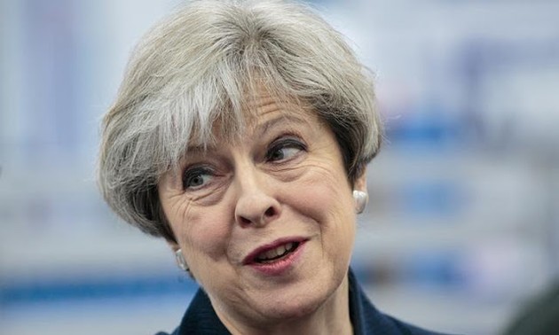 Poll: May's Conservatives hold 17 point lead in election race 