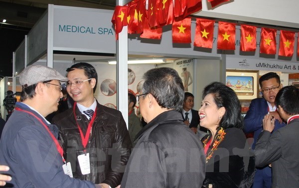 Vietnamese goods showcased in South Africa