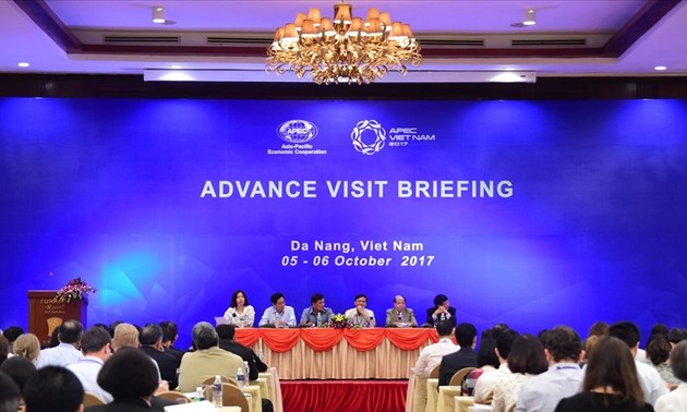 APEC representatives inspect Summit venues