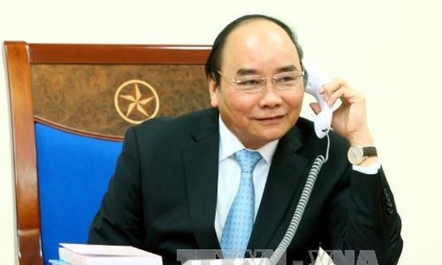 PM encourages Vietnam football team ahead of AFC Asian Cup quarterfinal match 
