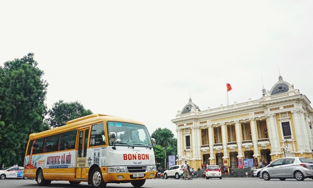Bonbon City Tour explores history, culture of Hanoi