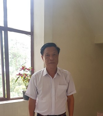 Hanoi public servant honored as role model in new rural development 