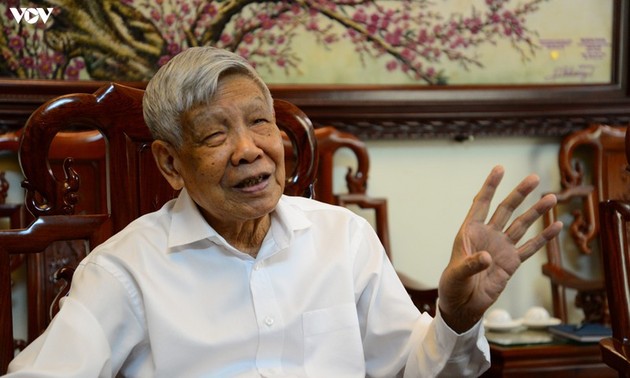 Former Party General Secretary Le Kha Phieu