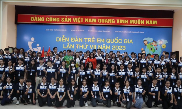 Seventh National Children’s Forum opens in Hanoi