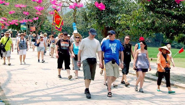 Vietnam aims to welcome 13 million foreign tourists in 2023