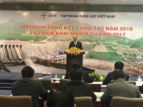 Thủ tướng Nguyễn Xuân Phúc dự hội nghị Tổng kết công tác năm 2016 của  EVN