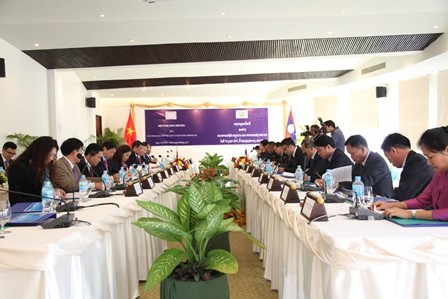  Ngân hàng nhà nước Việt Nam - Lào đẩy mạnh hợp tác song phương