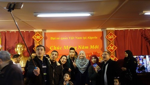 Đại sứ quán Viêt Nam tại Algérie tổ chức Tết cộng đồng cho bà con người Việt