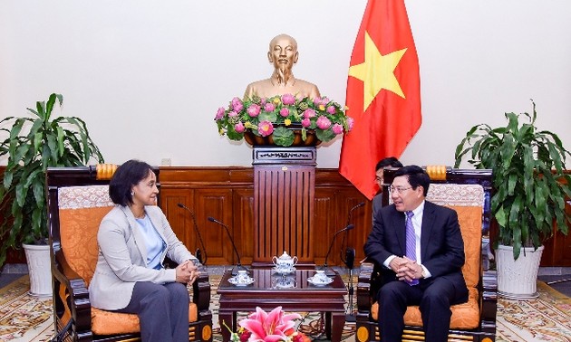 Phó thủ tướng, Bộ trưởng Ngoại giao Phạm Bình Minh tiếp Quốc vụ khanh Bộ Ngoại giao-Hợp tác QT Maroc