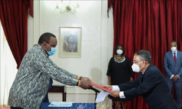 Củng cố quan hệ Việt Nam - Kenya ngày càng bền chặt