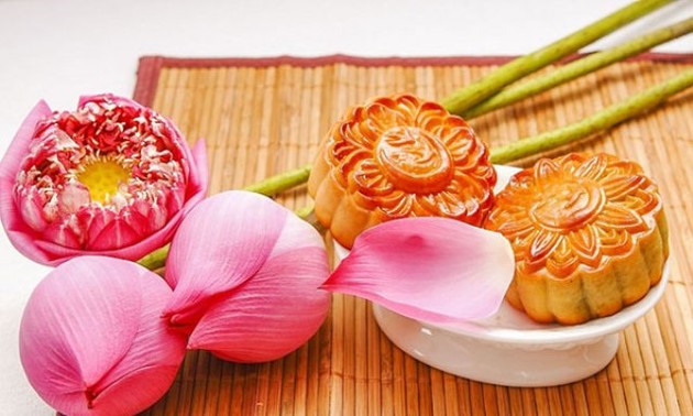 Thính giả  mong muốn được tìm hiểu một số nét văn hóa của Việt Nam như Tết Trung thu,những món ăn của mùa thu 