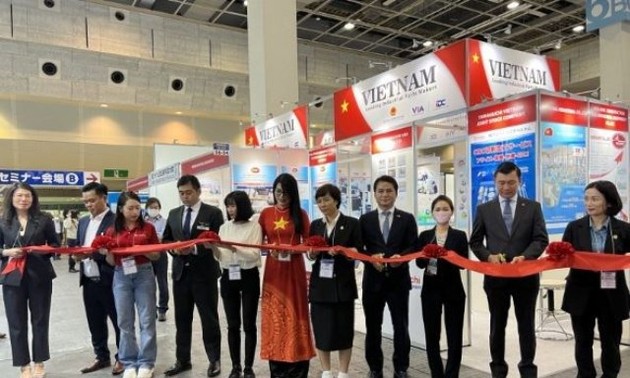 Sản phẩm công nghiệp hỗ trợ Việt Nam thu hút chú ý tại M-Tech Osaka 2022 