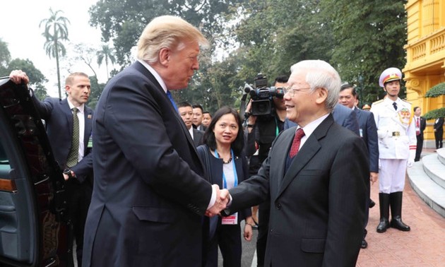 Top Vietnamese leader welcomes US President Donald Trump