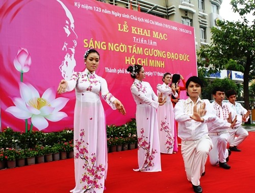 Ciudad Ho Chi Minh conmemora el 123 aniversario de presidente Ho Chi Minh