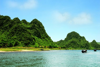 Quang Binh promueve los valores globales del Parque Phong Nha-Ke Bang