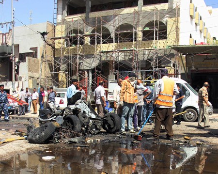Atentados con coches bomba siembran Irak de muerte y pánico