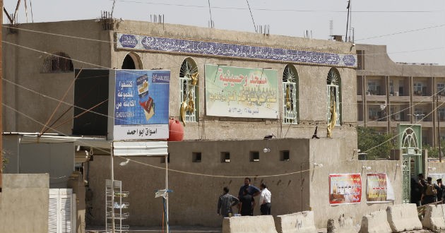 Un doble ataque suicida contra una mezquita en Bagdad deja al menos 32 muertos