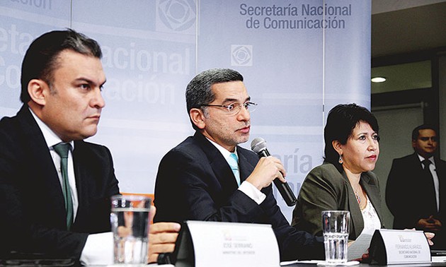 Ecuador renuncia a beneficios comerciales de EEUU por el caso Snowden