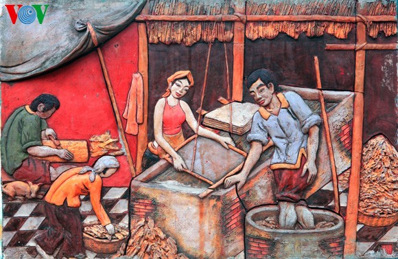 El papel de papiro goza de vida y salud en Vietnam