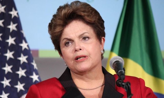 Rousseff cancela misión para preparar su visita a EE.UU.