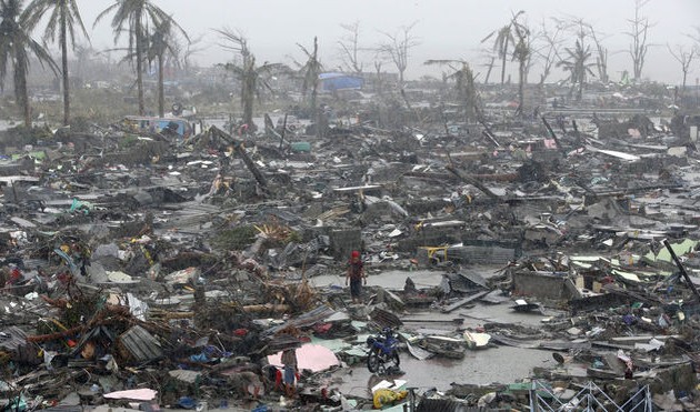 Filipinas se esfuerza en superar secuelas de supertifón Haiyan