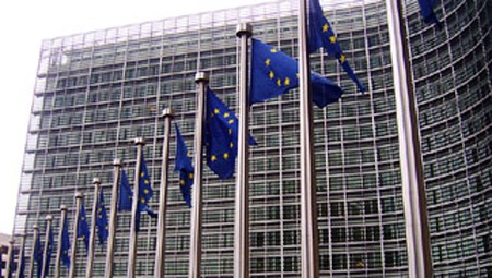 Unión Europea ofrece a palestinos e israelíes ayudas masivas si sellan la paz