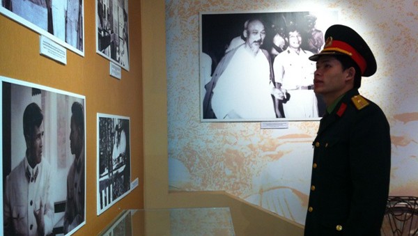 Exposición recuerda aportes del general Nguyen Chi Thanh