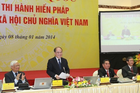 Urge Presidente parlamentario de Vietnam a desplegar nueva Constitución