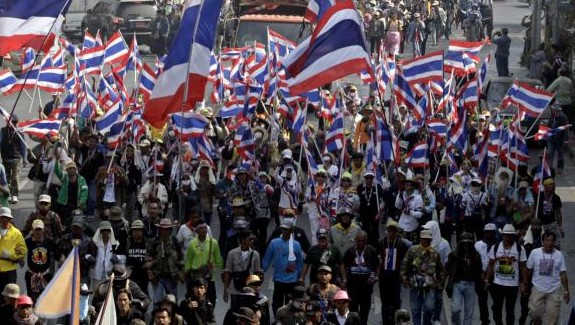 Autoriza Tribunal Constitucional aplazar comicios en Tailandia 